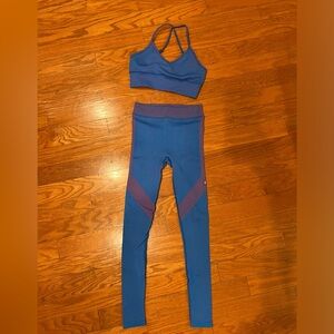 ALO Set Xs S top and pant